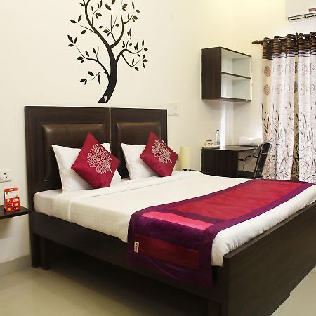 Oyo 2384 Hotel Epic Inn Gurgaon Exterior photo