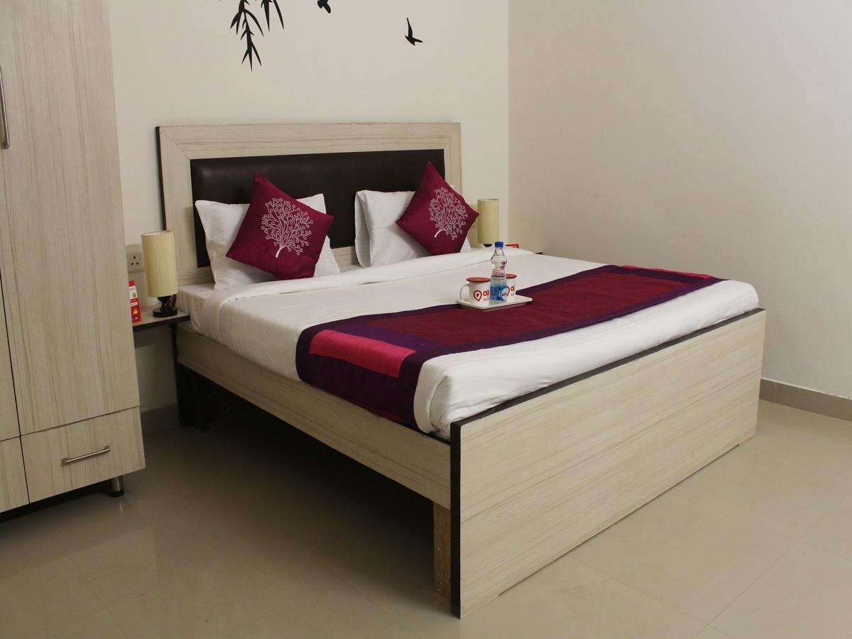 Oyo 2384 Hotel Epic Inn Gurgaon Exterior photo